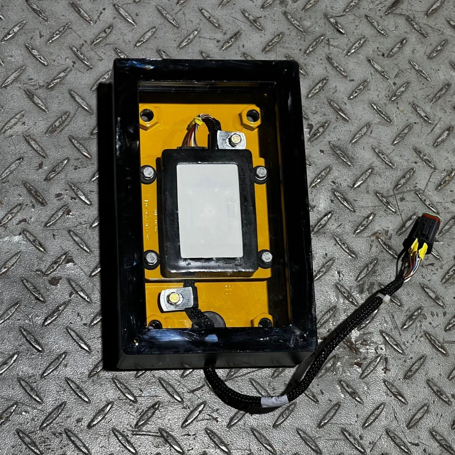 RDR sensor assembly for Komatsu electric drive dump trucks